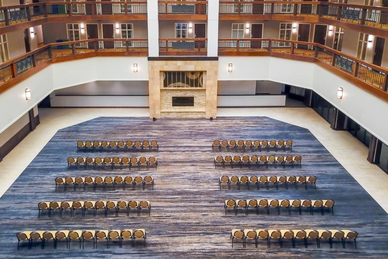 Minneapolis Marriott Northwest Brooklyn Park Exteriör bild