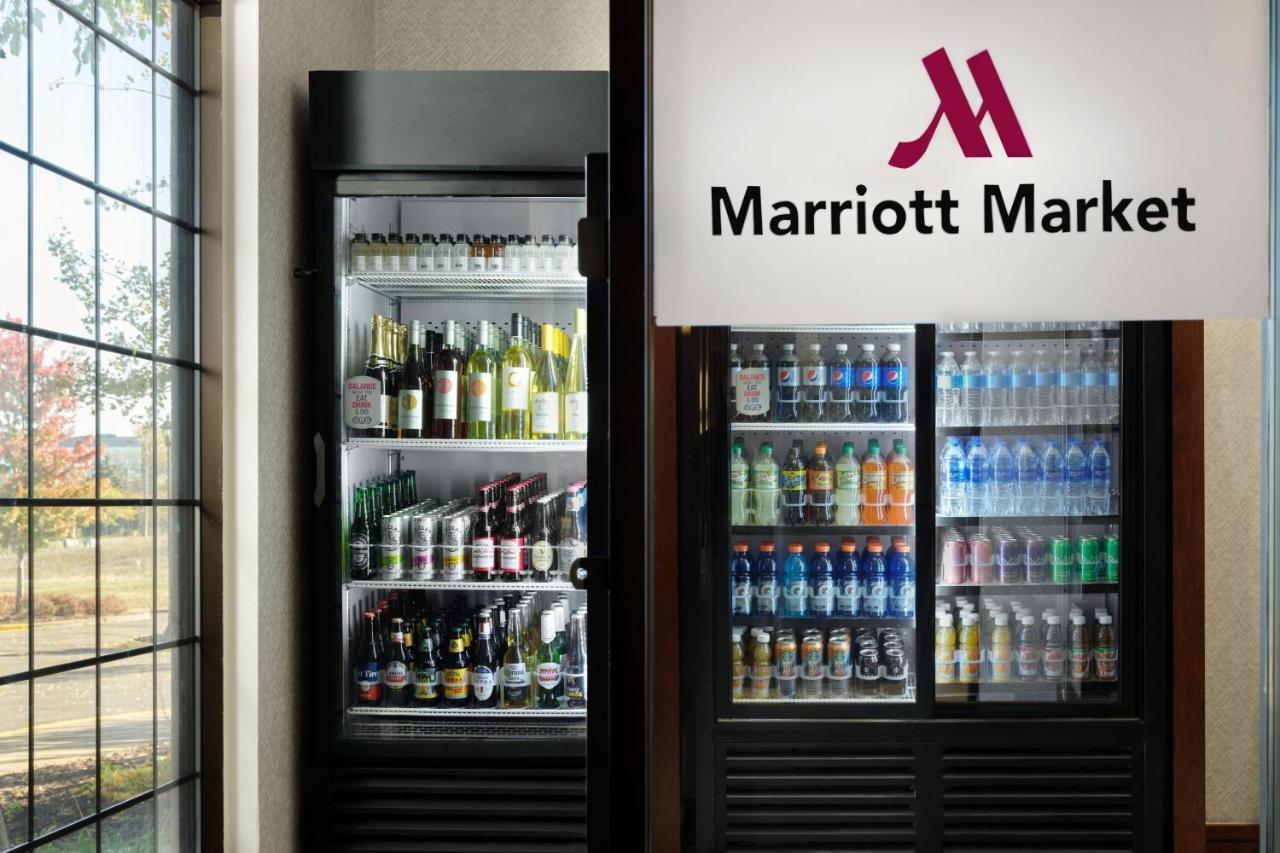 Minneapolis Marriott Northwest Brooklyn Park Exteriör bild