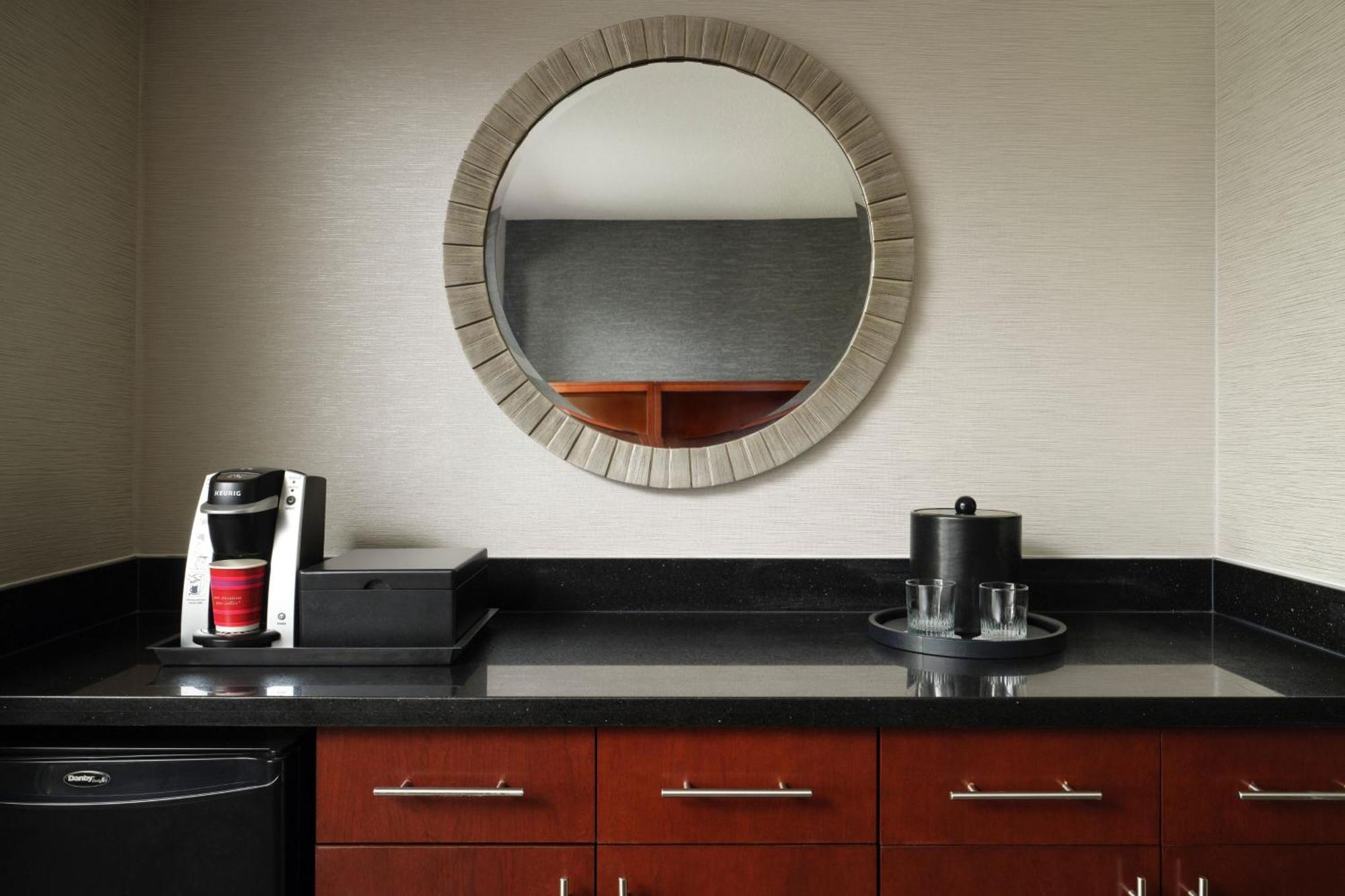 Minneapolis Marriott Northwest Brooklyn Park Exteriör bild